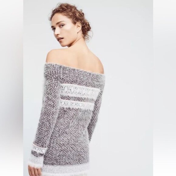 Anthropologie SLEEPING ON SNOW S Sweater FAROE Off Shoulder Soft Fair Isle XS - Picture 2 of 5